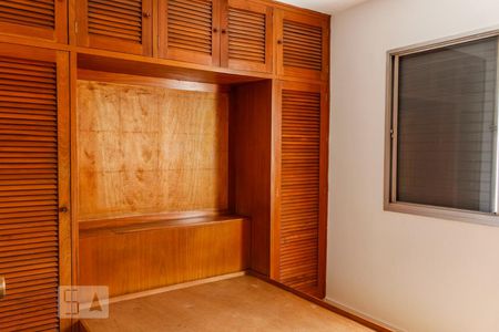 Apartamento para alugar com 86m², 3 quartos e 1 vaga Apartamento para alugar com 86m², 3 quartos e 1 vagaQuarto 2