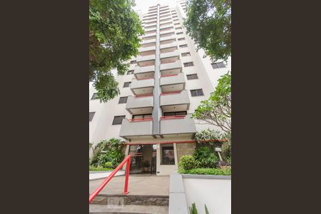 Apartamento para alugar com 90m², 3 quartos e 1 vagaFachada