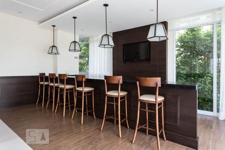 Apartamento à venda com 51m², 1 quarto e 1 vagaPub