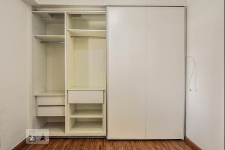Apartamento à venda com 51m², 1 quarto e 1 vagaQuarto
