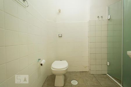 Apartamento para alugar com 62m², 2 quartos e 2 vagasBanheiro