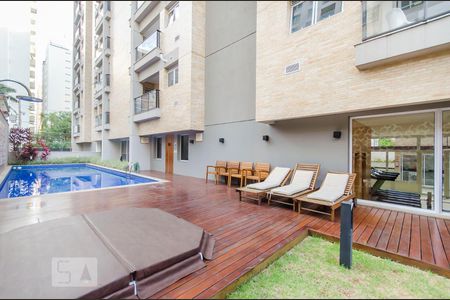 Studio para alugar com 40m², 1 quarto e 1 vagaPiscina