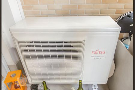 Detalhe varanda de kitnet/studio para alugar com 1 quarto, 40m² em Paraíso, São Paulo