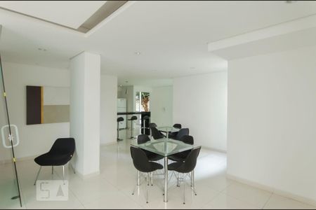 Apartamento para alugar com 88m², 2 quartos e 2 vagas Apartamento para alugar com 88m², 2 quartos e 2 vagasSalão de festas