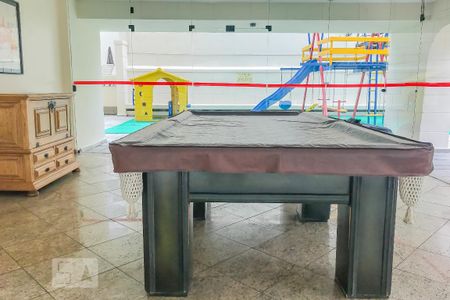 Apartamento para alugar com 126m², 3 quartos e 2 vagas Apartamento para alugar com 126m², 3 quartos e 2 vagasSala de jogos