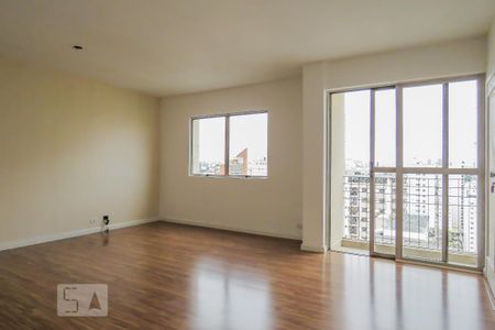 Apartamento para alugar com 126m², 3 quartos e 2 vagas Apartamento para alugar com 126m², 3 quartos e 2 vagasSala
