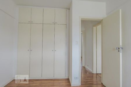 Apartamento para alugar com 126m², 3 quartos e 2 vagas Apartamento para alugar com 126m², 3 quartos e 2 vagasQuarto 3
