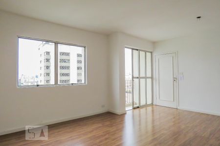Apartamento para alugar com 126m², 3 quartos e 2 vagas Apartamento para alugar com 126m², 3 quartos e 2 vagasSala
