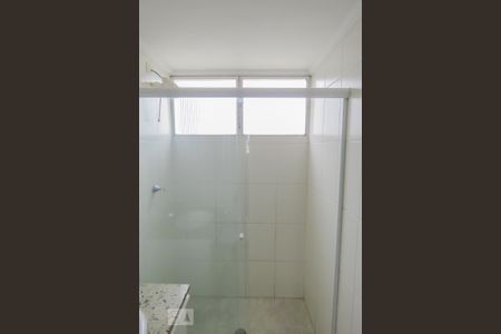 Apartamento para alugar com 126m², 3 quartos e 2 vagas Apartamento para alugar com 126m², 3 quartos e 2 vagasBanheiro suíte