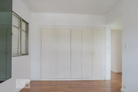 Apartamento para alugar com 126m², 3 quartos e 2 vagas Apartamento para alugar com 126m², 3 quartos e 2 vagasSuíte