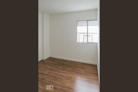 Apartamento para alugar com 126m², 3 quartos e 2 vagas Apartamento para alugar com 126m², 3 quartos e 2 vagasQuarto 2