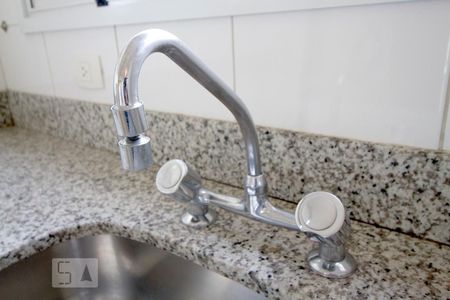 Apartamento à venda com 120m², 3 quartos e 4 vagasTorneira