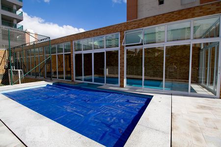 Apartamento à venda com 120m², 3 quartos e 4 vagasPiscina