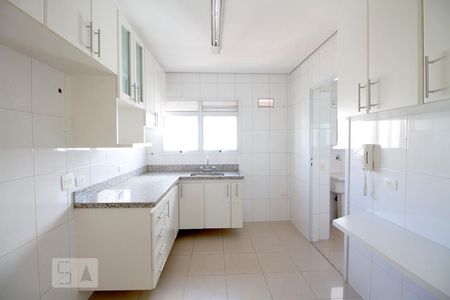 Apartamento à venda com 120m², 3 quartos e 4 vagasCozinha
