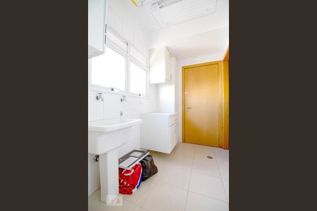 Apartamento à venda com 120m², 3 quartos e 4 vagasLavanderia