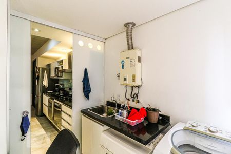 Apartamento à venda com 70m², 2 quartos e 1 vaga Apartamento à venda com 70m², 2 quartos e 1 vagaÁrea de Serviço