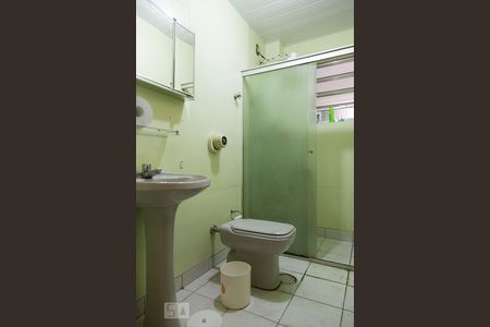 Banheiro  de apartamento à venda com 3 quartos, 140m² em Cerqueira César, São Paulo