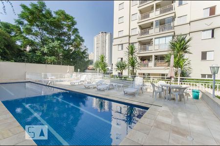 Apartamento para alugar com 75m², 3 quartos e 2 vagas Apartamento para alugar com 75m², 3 quartos e 2 vagasPiscina