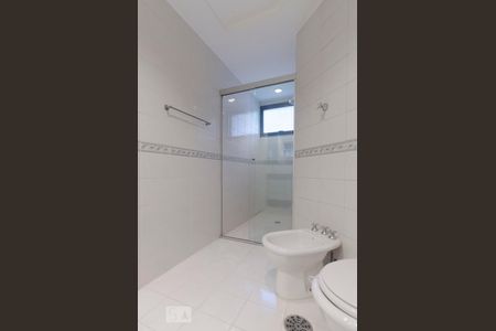 Apartamento à venda com 387m², 4 quartos e 4 vagasBanheiro Suíte 1