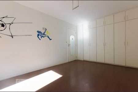 Apartamento à venda com 387m², 4 quartos e 4 vagasSuíte 3