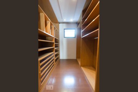 Apartamento à venda com 387m², 4 quartos e 4 vagasSuíte 4