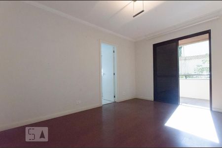 Apartamento à venda com 387m², 4 quartos e 4 vagasSuíte 3