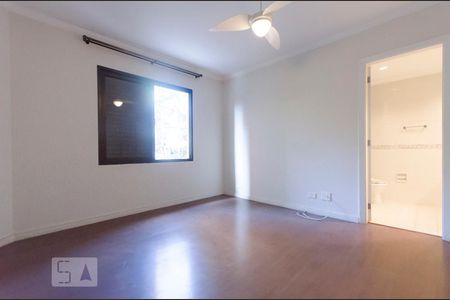 Apartamento à venda com 387m², 4 quartos e 4 vagasSuíte 1