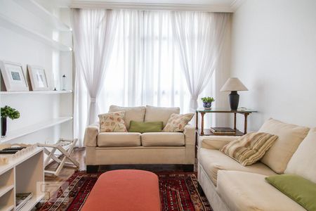 Apartamento à venda com 92m², 2 quartos e 1 vaga Apartamento à venda com 92m², 2 quartos e 1 vagasala