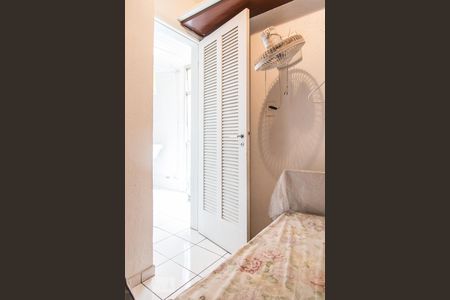 Apartamento à venda com 92m², 2 quartos e 1 vaga Apartamento à venda com 92m², 2 quartos e 1 vagaQUarto de Serviço