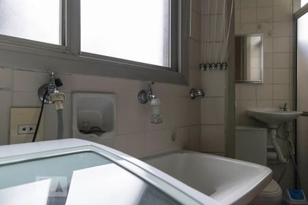 Apartamento para alugar com 50m², 1 quarto e 1 vagaÁrea de serviço (Torneira)