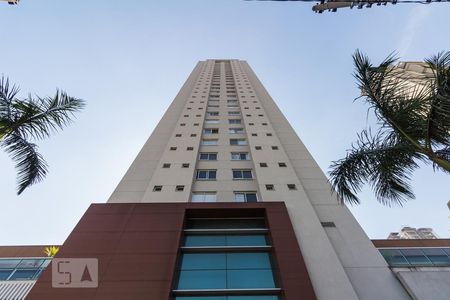 Studio para alugar com 49m², 1 quarto e 1 vaga Studio para alugar com 49m², 1 quarto e 1 vagaFachada - Condomínio