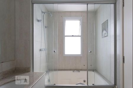 Apartamento à venda com 185m², 4 quartos e 3 vagasBanheiro da suíte 3