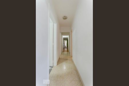 Corredor de apartamento à venda com 3 quartos, 104m² em Cerqueira César, São Paulo