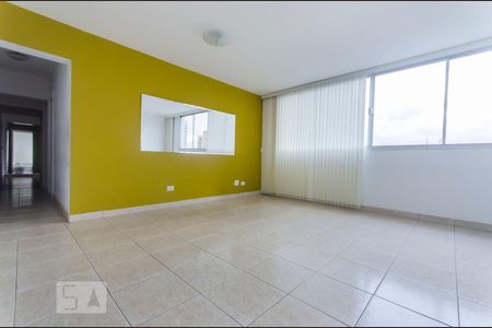 Sala de apartamento à venda com 3 quartos, 104m² em Cerqueira César, São Paulo