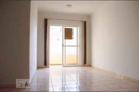 Sala de apartamento à venda com 3 quartos, 70m² em Jardim Santa Genebra, Campinas
