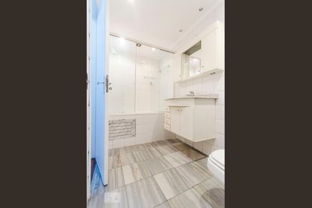 Apartamento para alugar com 120m², 3 quartos e 1 vagaW.C Suitte