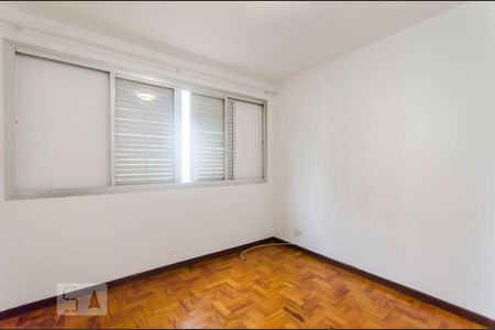 Apartamento para alugar com 120m², 3 quartos e 1 vagaQuarto 02