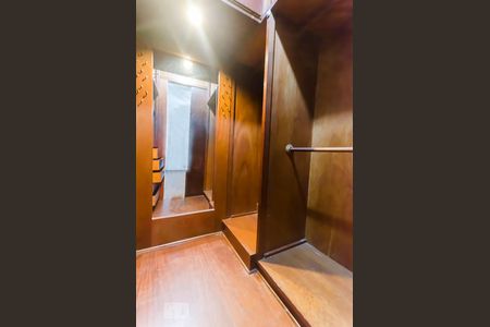 Apartamento para alugar com 120m², 3 quartos e 1 vagaCloset