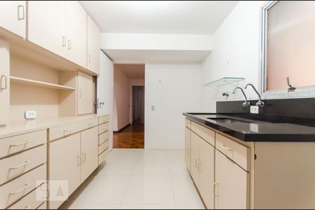 Apartamento para alugar com 120m², 3 quartos e 1 vagaCozinha
