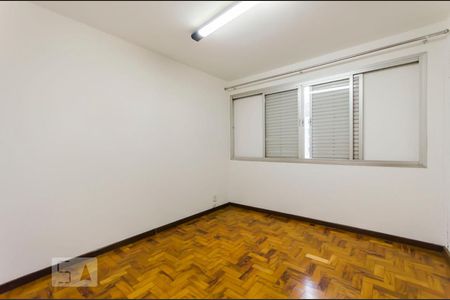 Apartamento para alugar com 120m², 3 quartos e 1 vagaQuarto 01