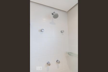 Banheiro da Suite de apartamento para alugar com 2 quartos, 63m² em Vila Gertrudes, São Paulo