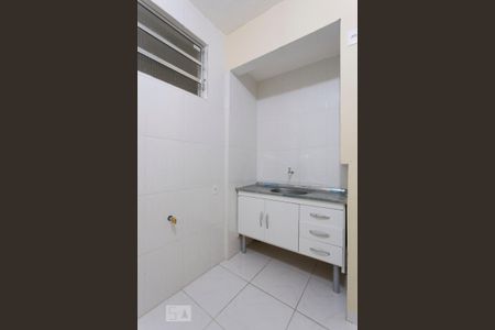 Cozinha de kitnet/studio para alugar com 1 quarto, 26m² em Bela Vista, São Paulo