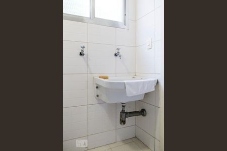 Apartamento para alugar com 64m², 1 quarto e 2 vagas Apartamento para alugar com 64m², 1 quarto e 2 vagasLavanderia