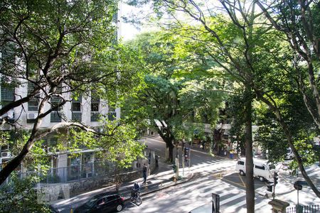 Apartamento para alugar com 64m², 1 quarto e 2 vagas Apartamento para alugar com 64m², 1 quarto e 2 vagasVista