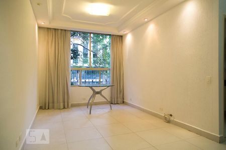 Sala de apartamento para alugar com 1 quarto, 64m² em Cerqueira César, São Paulo