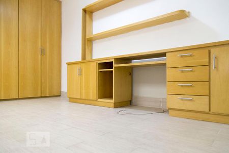 Apartamento para alugar com 64m², 1 quarto e 2 vagas Apartamento para alugar com 64m², 1 quarto e 2 vagasEscritório