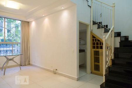 Sala de apartamento para alugar com 1 quarto, 64m² em Cerqueira César, São Paulo