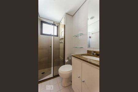 Banheiro de apartamento para alugar com 2 quartos, 60m² em Vila Pompéia, São Paulo