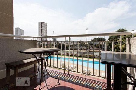 Apartamento para alugar com 63m², 2 quartos e 2 vagas Apartamento para alugar com 63m², 2 quartos e 2 vagasVaranda