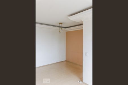 Sala de apartamento para alugar com 2 quartos, 60m² em Vila Bertioga, São Paulo